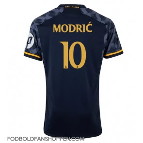 Real Madrid Luka Modric #10 Udebanetrøje 2023-24 Kortærmet